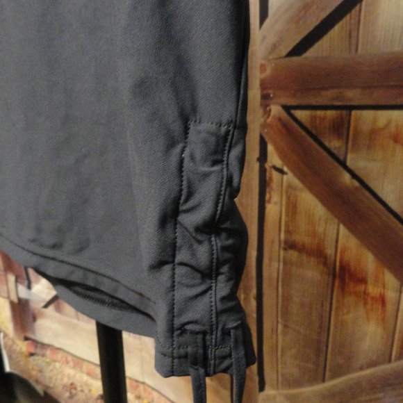 Greenbeanz Women's Rash sun guard shirt upf 50+~Beach wear~Zip pocket in… - Picture 5 of 5